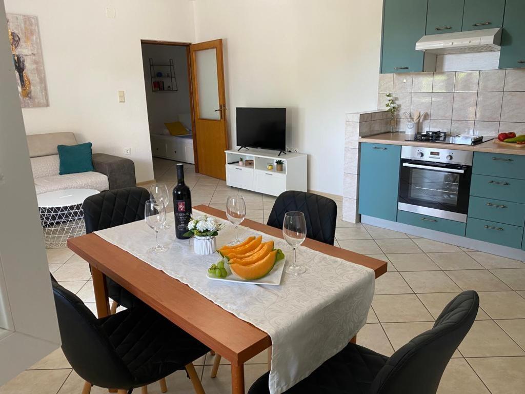 טרוגיר Apartmani Josipa מראה חיצוני תמונה